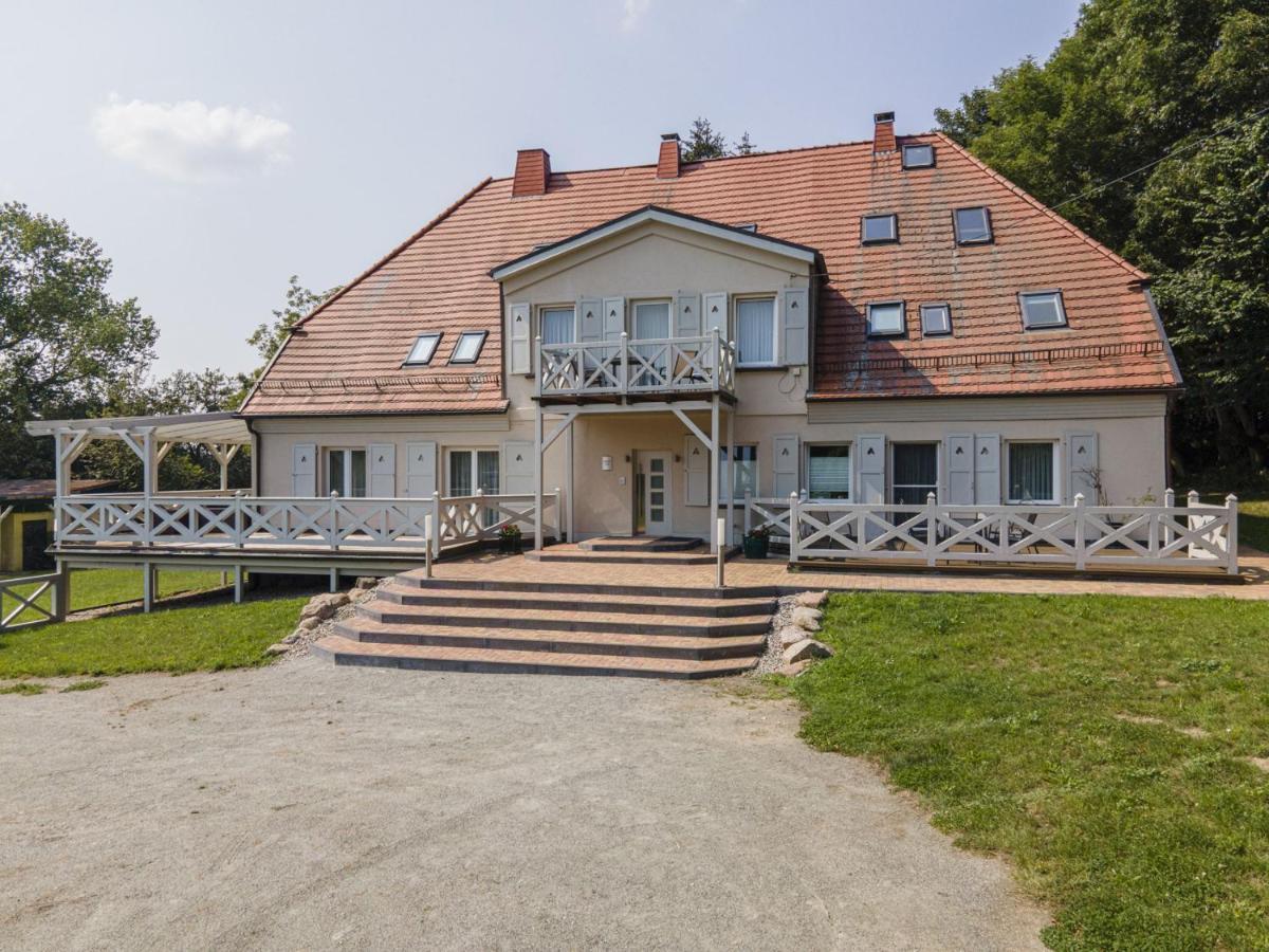 Апартаменти Ruhig Und Idyllische Lage, Strandnah, Gratis Nutzung Vom Ahoi Erlebnisbad Und Sauna In Sellin - Gutshaus Silvitz Fewo 02 Берген-ауф-Рюген Екстер'єр фото